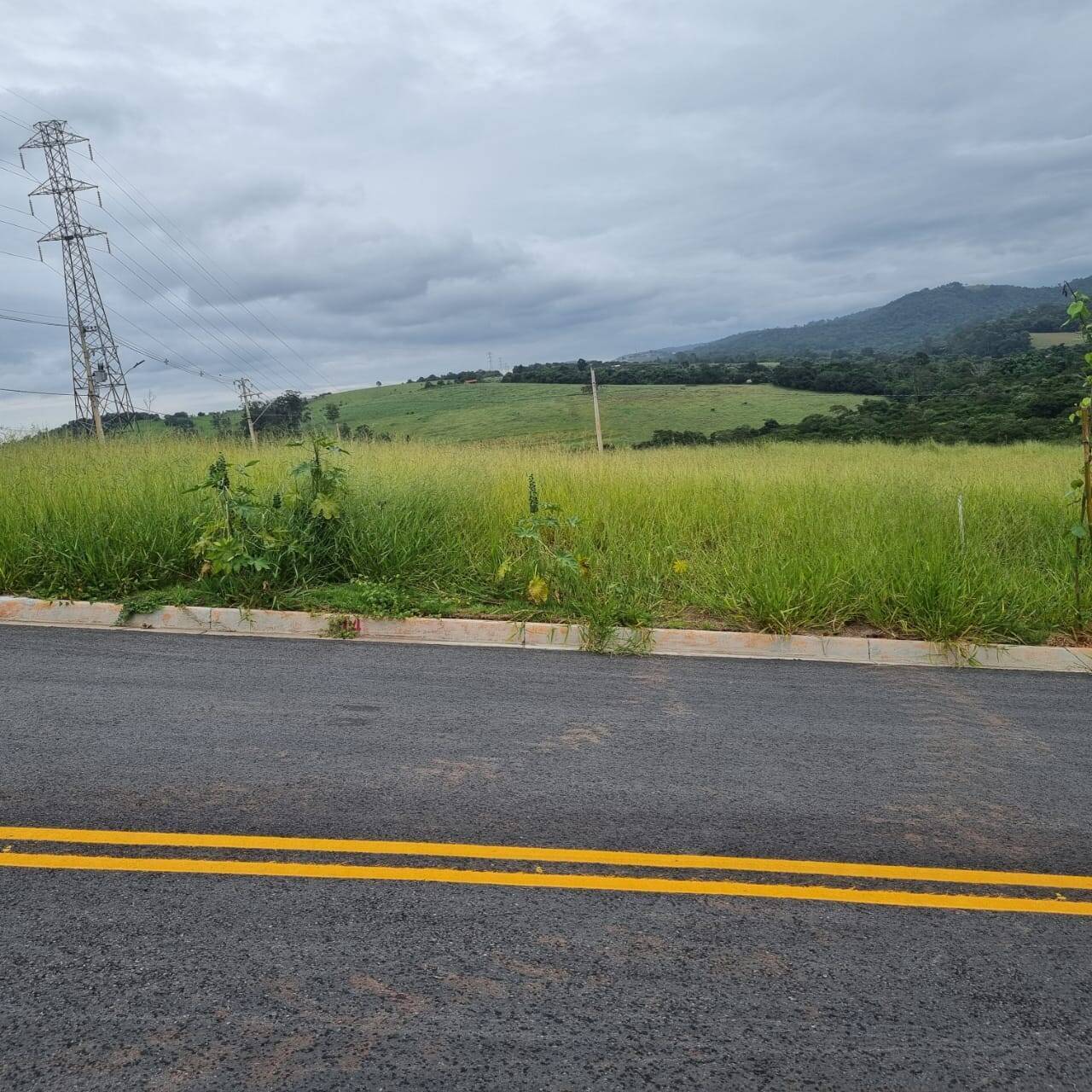 #117 - Terreno em condomínio para Venda em Atibaia - SP