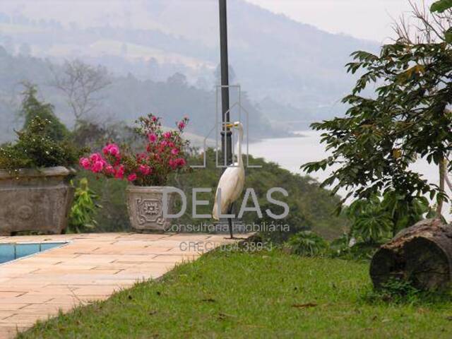 Venda em Centro - Piracaia