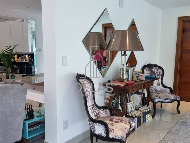 Casa para Venda em Atibaia - 2