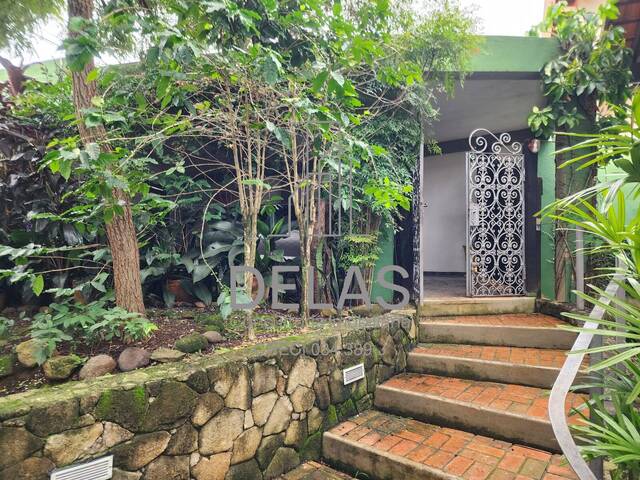 Casa para Venda em Atibaia - 4