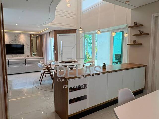 Casa em condomínio para Venda em Atibaia - 3