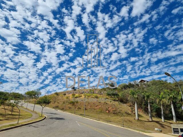 Venda em San Fernando Valley - Atibaia